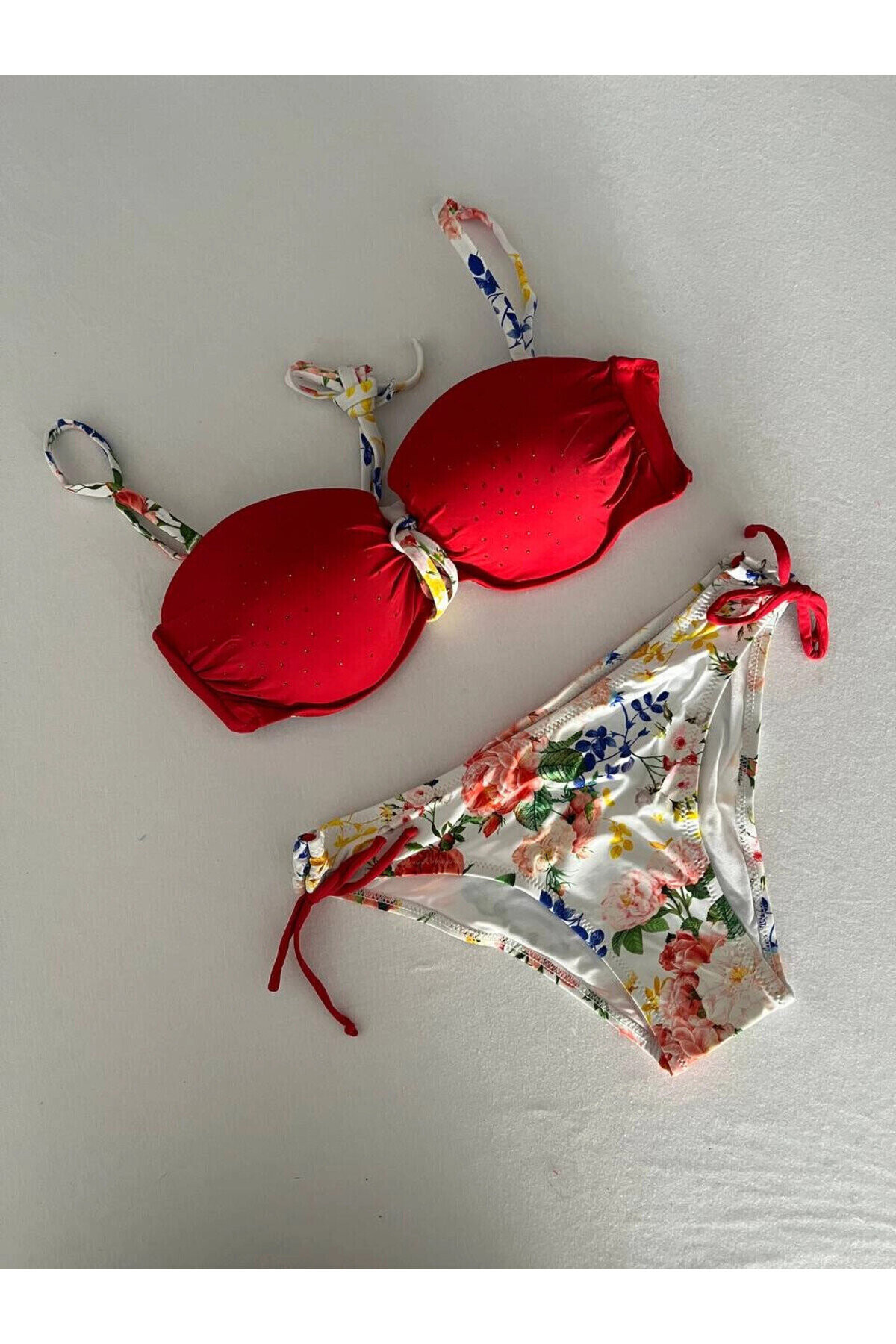 Kadın Kırmızı Taş İşlemeli Astarlı Bikini Takım PLD25S-3018