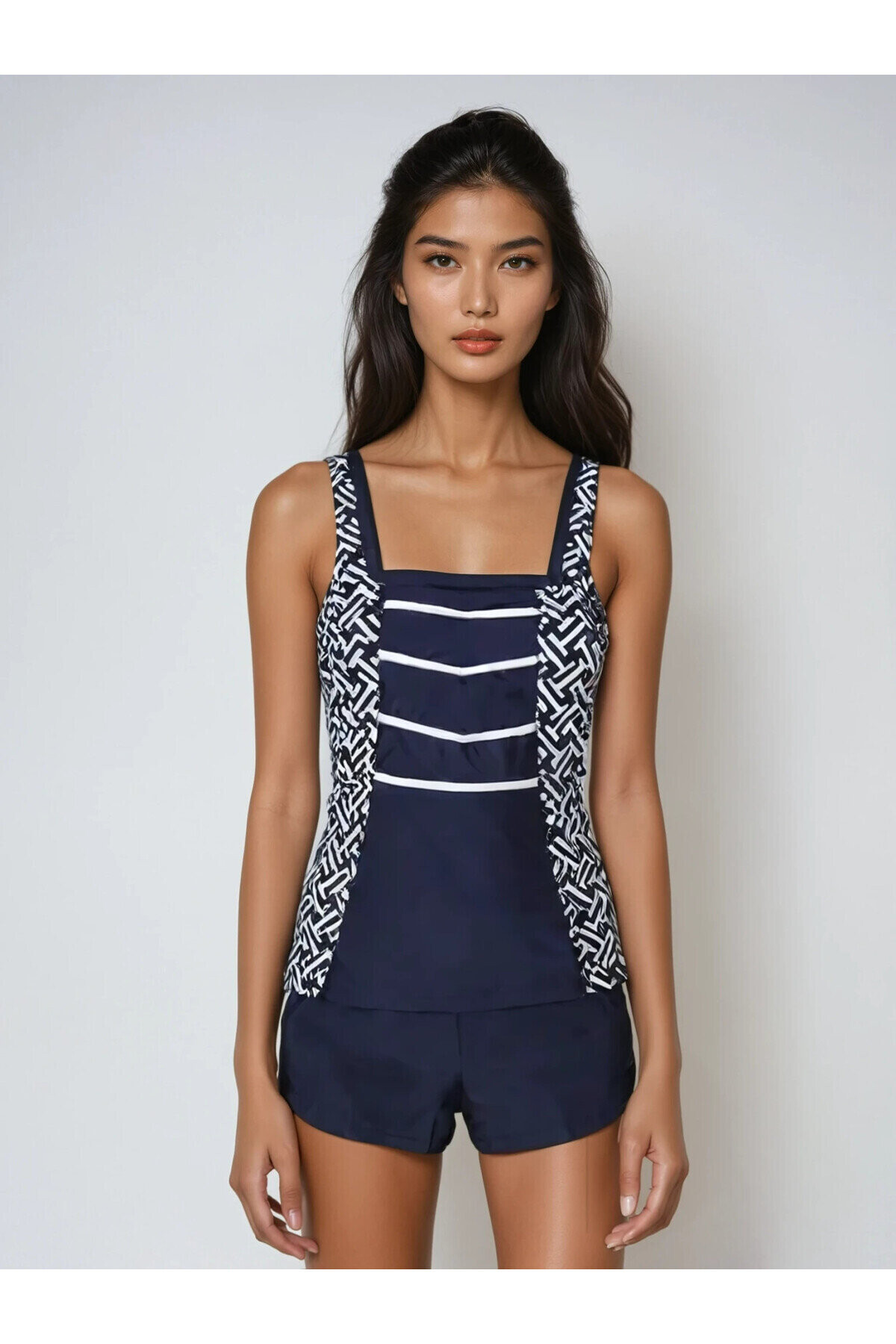 Kadın Lacivert Beyaz Desenli Şortlu Tankini PLD25S-3186
