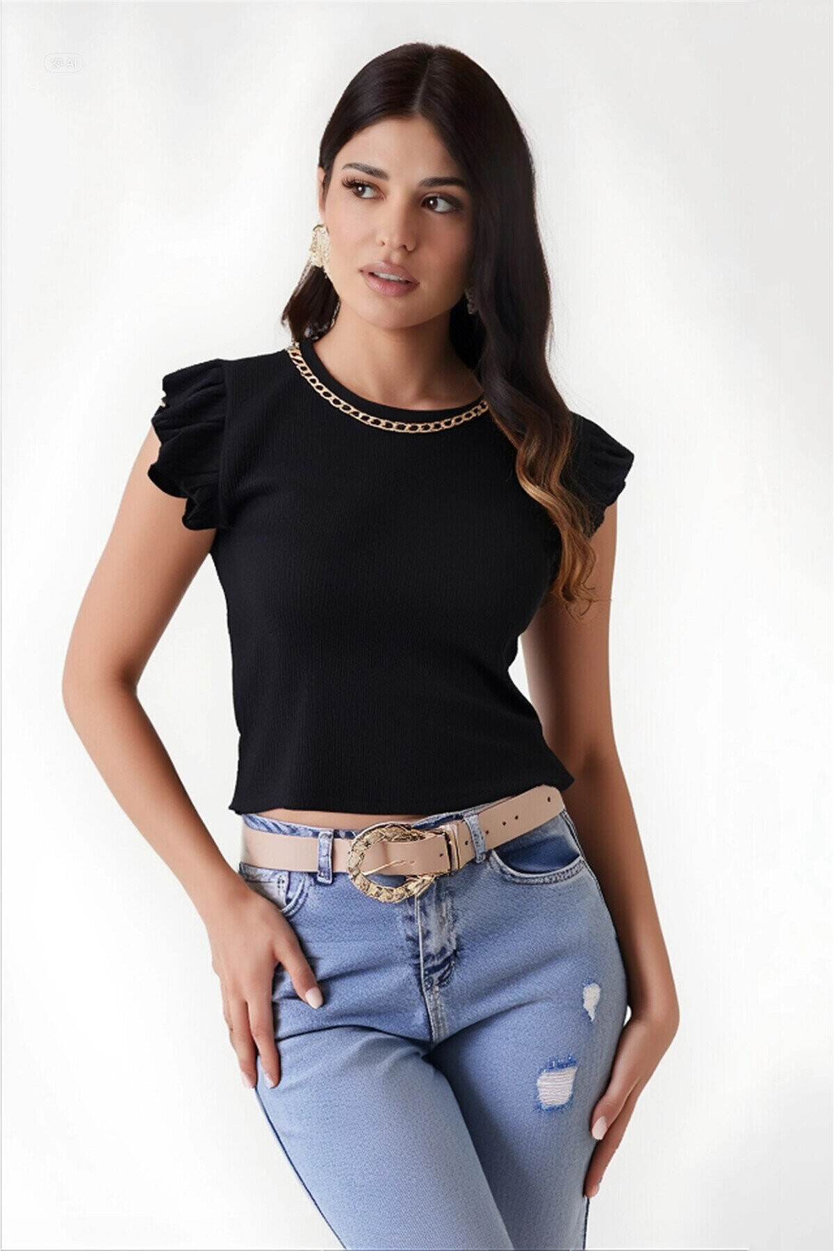 Kadın Siyah Fırfır Kollu Zincir Kolyeli Örme Bluz PLD22S-3068