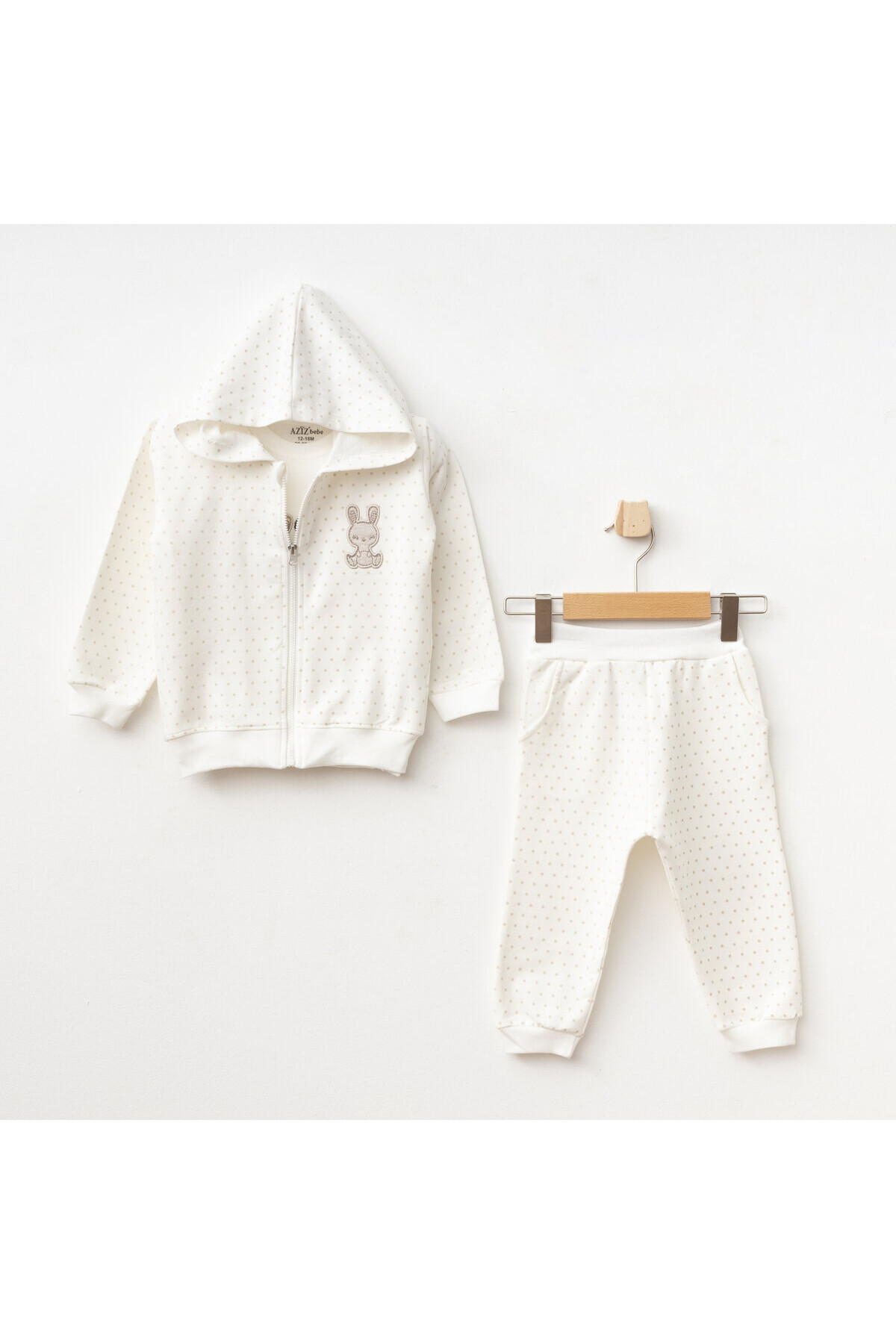 Kız Bebek Tavşan Nakışlı Sweatshirt Pantolon T-shirt 3 lü Alt Üst Bebek Takımı 3 Ay-36 Ay