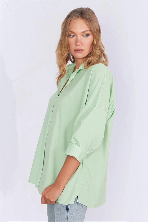 Kadın Açık Yeşil Oversize Uzun Basic Gömlek PLD22W-3118