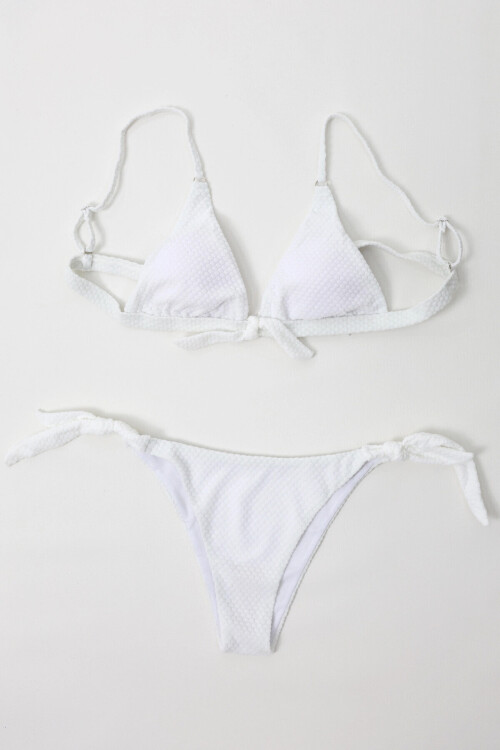 Kadın Beyaz İp Bağlamalı Astarlı Büyük Beden Üçgen Bikini Takım PLD24S-3031