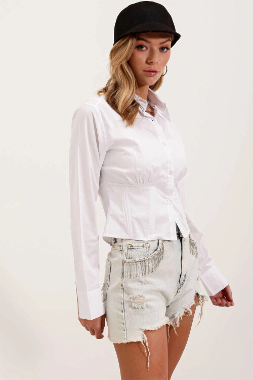Kadın Beyaz Slim Fit Beli Gipeli Crop Poplin Gömlek PLD24W-3124