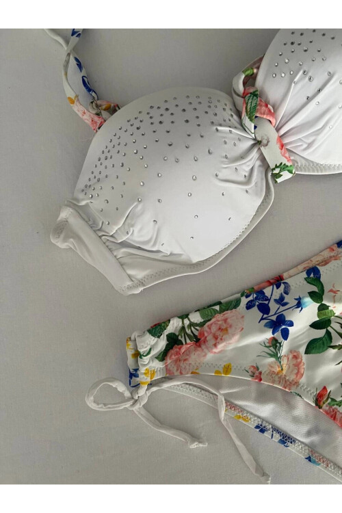 Kadın Beyaz Taş İşlemeli Astarlı Bikini Takım PLD25S-3018