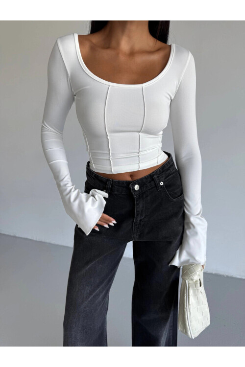 Kadın Beyaz Uzun Kollu Arkası Bağlamalı Fit Kesim Crop Bluz PLD25W-3048