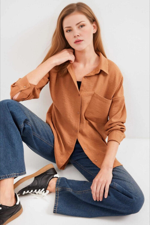 Kadın Camel Tek Cepli Oversize Keten Ayrobin Gömlek PLD24S-3121