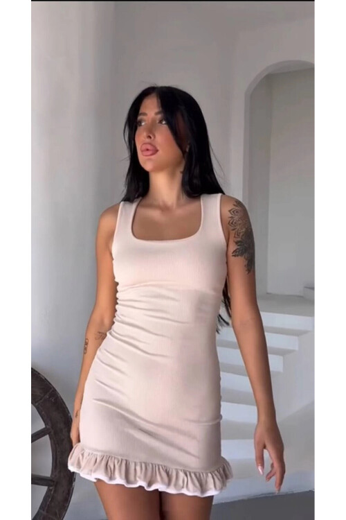Kadın Krem Eteği Fırfırlı Burgu Kumaş Mini Elbise PLD25S-3083
