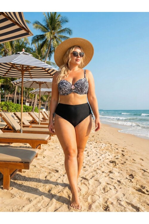 Kadın Siyah Taş İşlemeli Toka Aksesuarlı Bikini Takım PLD25S-3024