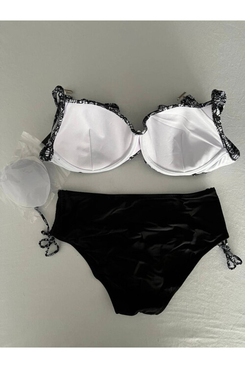 Kadın Siyah Taş İşlemeli Toka Aksesuarlı Bikini Takım PLD25S-3024
