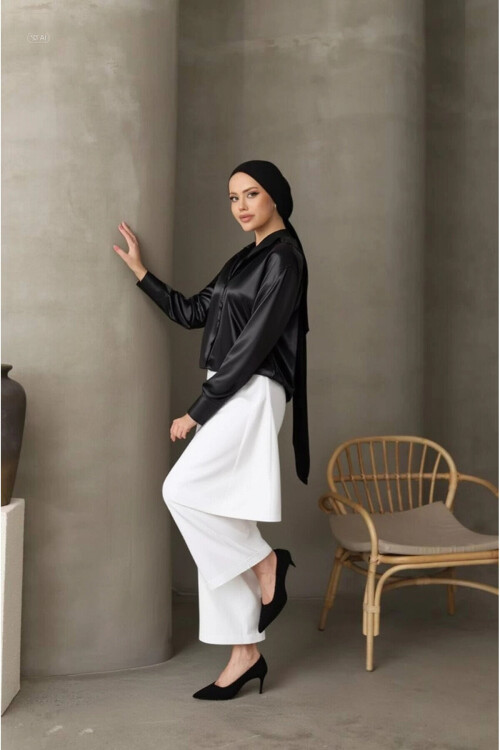 Kadın Siyah Tesettür Küçük ve Büyük Bedenler Hafif Dökümlü Saten Yüzeyli Gömlek PLD25W-3191