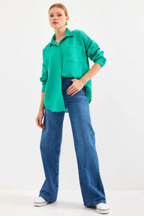 Kadın Su Yeşil Tek Cepli Oversize Keten Ayrobin Gömlek PLD24S-3121
