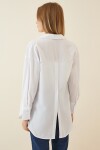 Kadın Beyaz Arkası Düğmeli Boyfriend Poplin Gömlek PLD22S-3131