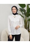 Kadın Beyaz Tesettür Küçük ve Büyük Bedenler Hafif Dökümlü Saten Yüzeyli Gömlek PLD25W-3191