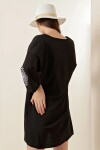 Kadın Siyah Kolu Nakışlı Midi Kimono PLD22S-3152